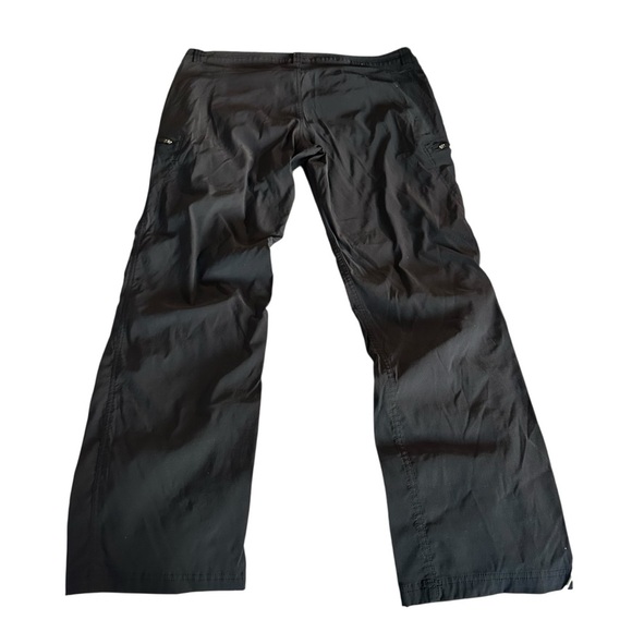 Eddie Bauer Women's Black Straight Leg Active Pants inseam 31", waist 20" - Picture 2 of 4